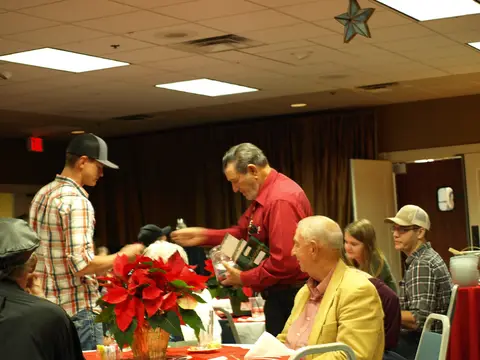 Christmas & Graduation Party 2017 — photo 5